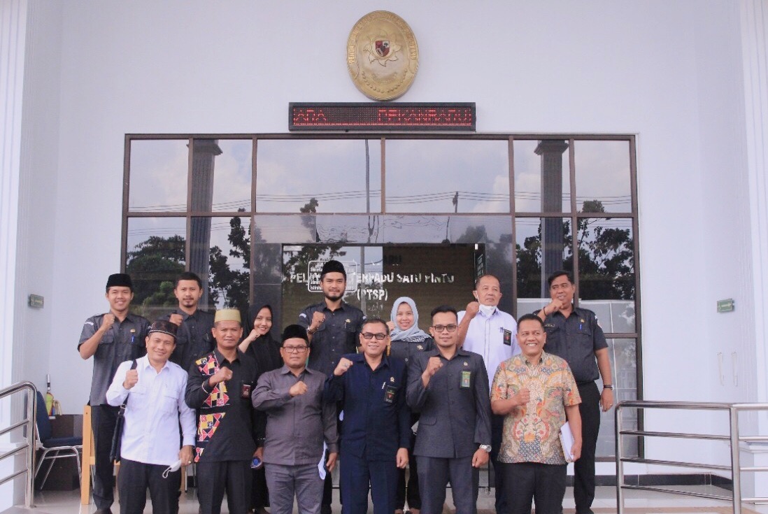 Kuatkan Sinergitas, Bawaslu Riau Sambangi Pengadilan Tata Usaha Negara Pekanbaru