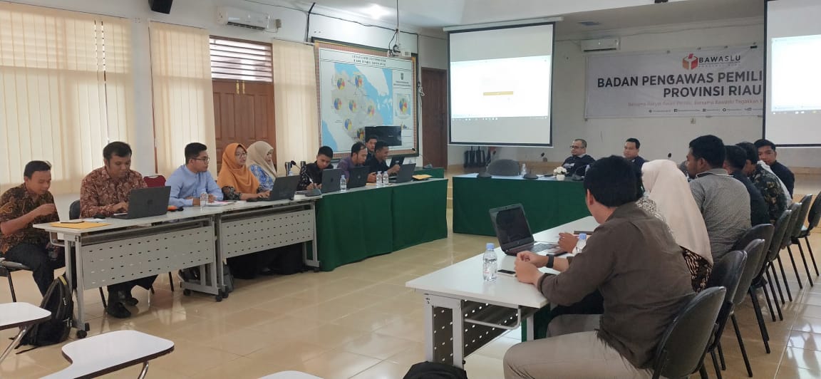 Bawaslu Riau Matangkan Persiapan Jelang  Tes Panwascam dengan  Sistem CAT