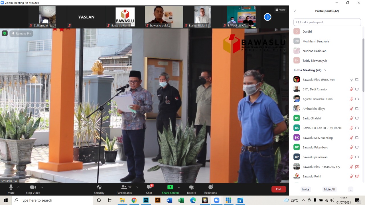 Tingkatkan Rasa Kebangsaan dan Cinta Tanah Air, Bawaslu Riau Terapkan Himbauan MenPAN-RB