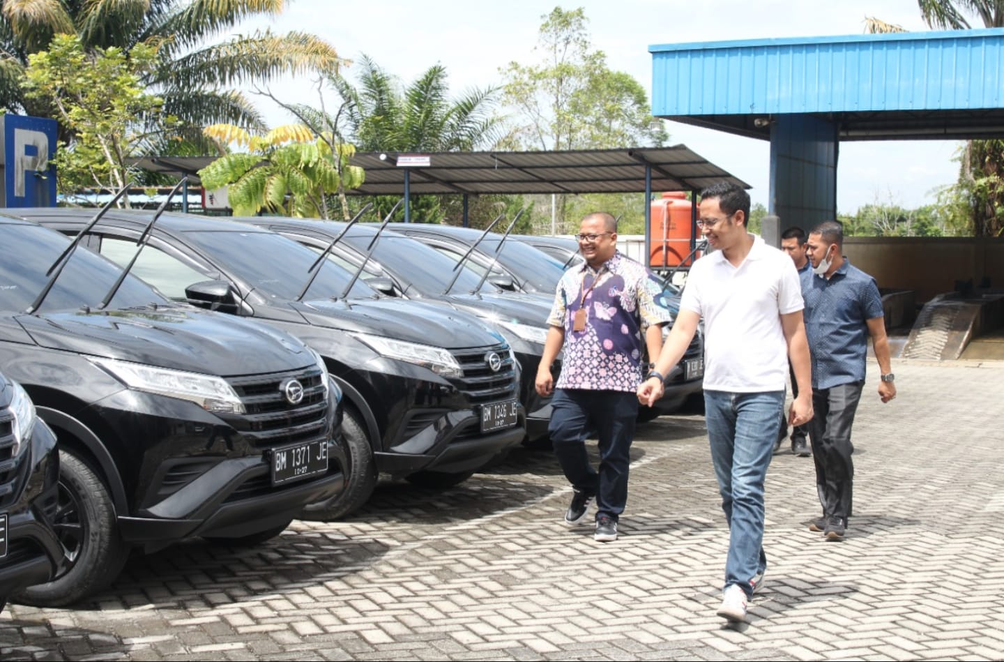 Dukung Operasional Sentra Gakkumdu Bawaslu Kabupaten/Kota, Bawaslu Riau Sewa Mobil