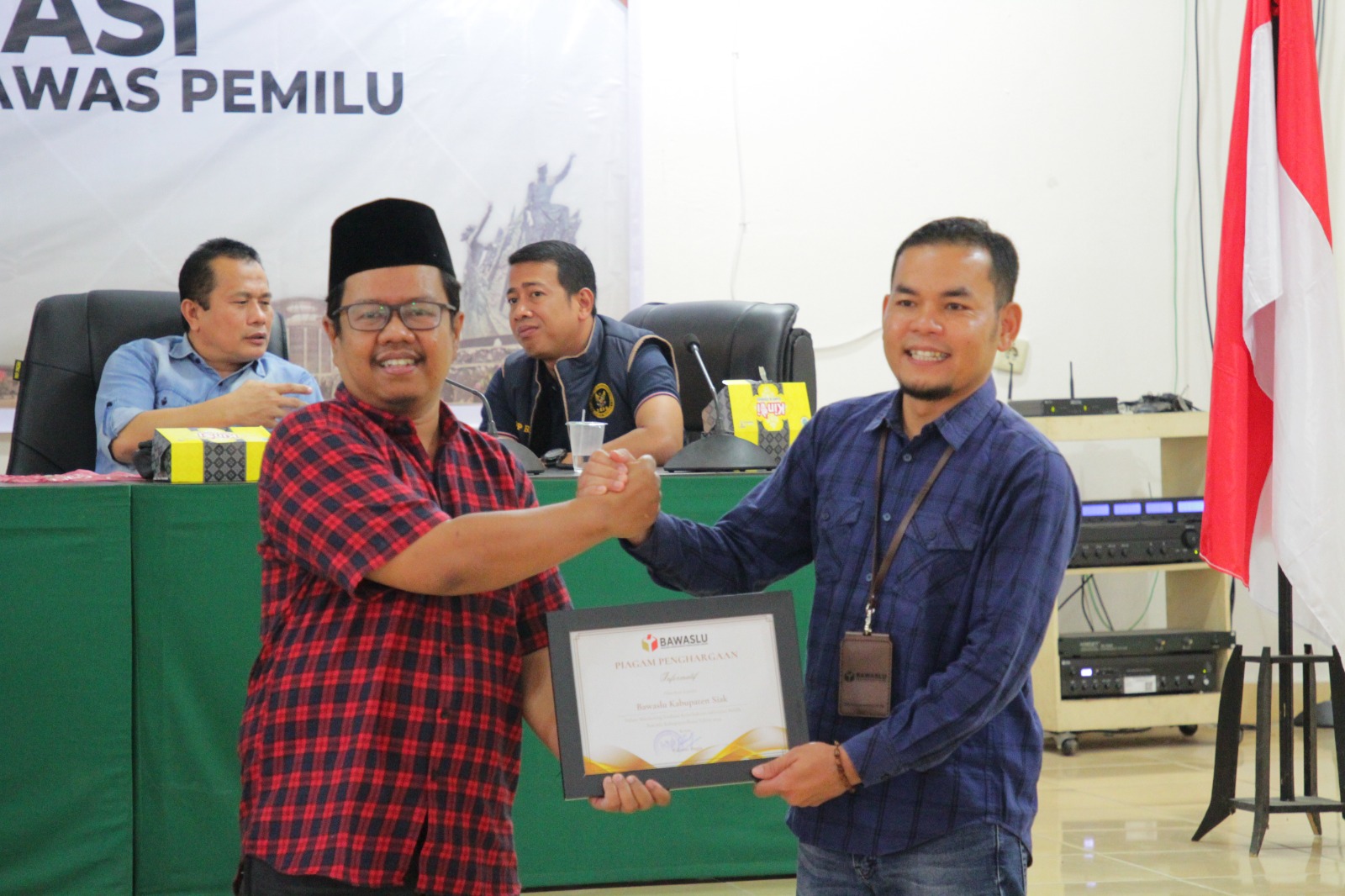 Adakan Anugerah Keterbukaan Informasi Publik, Bawaslu Kab/Kota Diharapkan Tingkatkan Pelayanan Informasi Lebih Prima