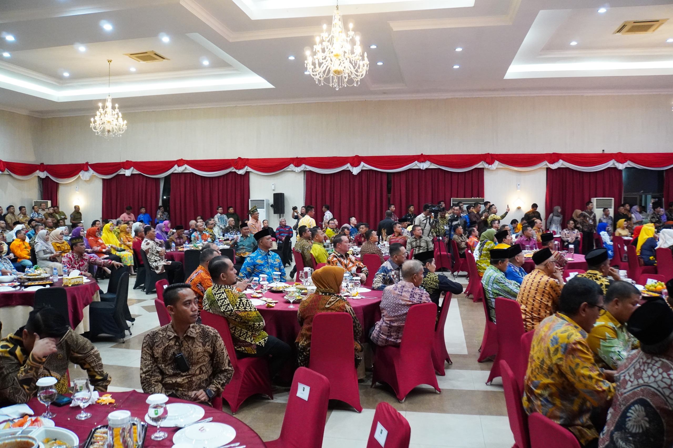 Ketua Bawaslu Riau Hadiri Silaturrahmi Pelepasan Tugas Gubernur Riau