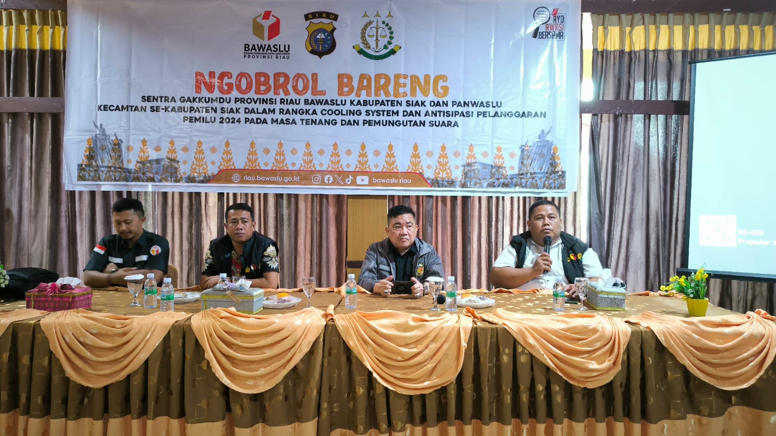 Sentra Gakkumdu Riau Ngobrol Bareng Pengawas Pemilu Se Kabupaten Siak Dalam Rangka Cooling System dan Pencegahan Pelanggaran Pemilu 2024