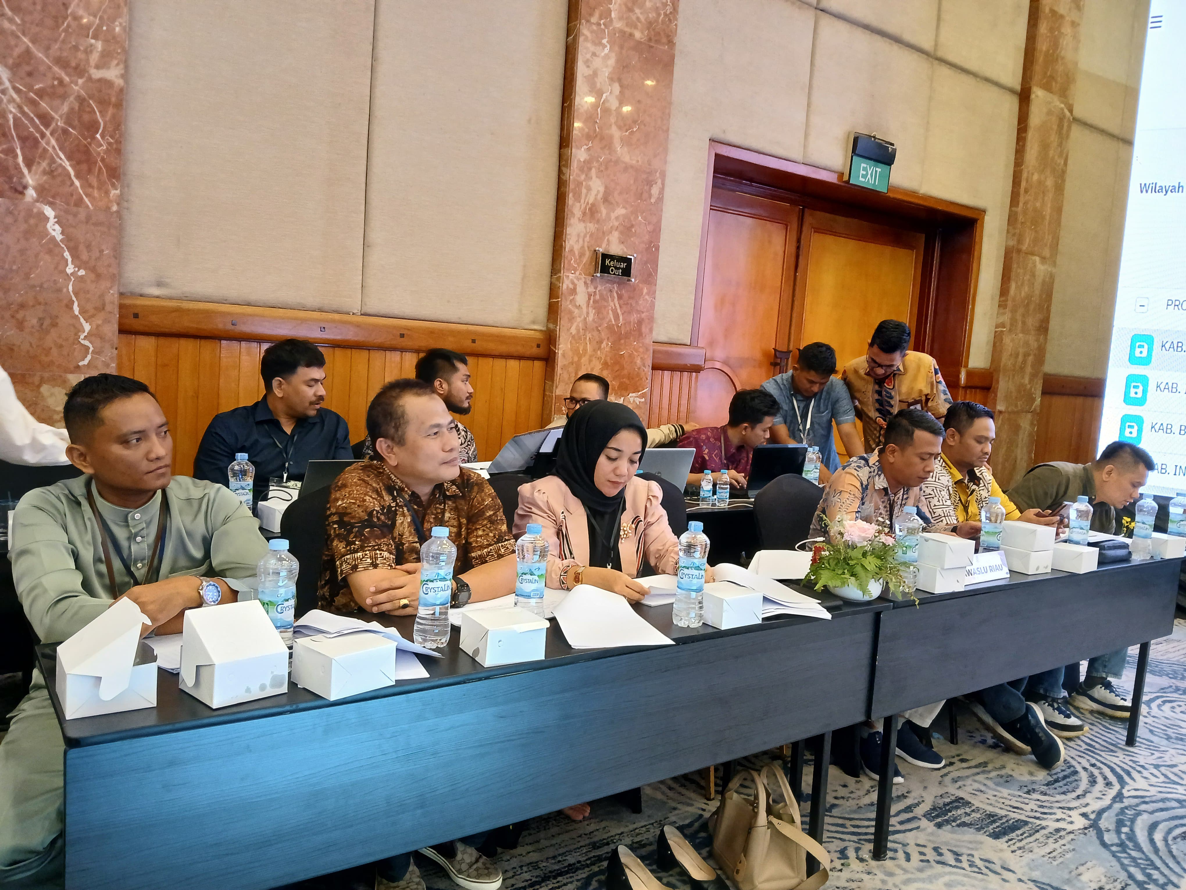 Hari Kedua Pleno Rekapitulasi Penghitungan Suara Tingkat Provinsi, Bawaslu Berikan Saran Perbaikan Terhadap Adanya Selisih Perolehan Suara
