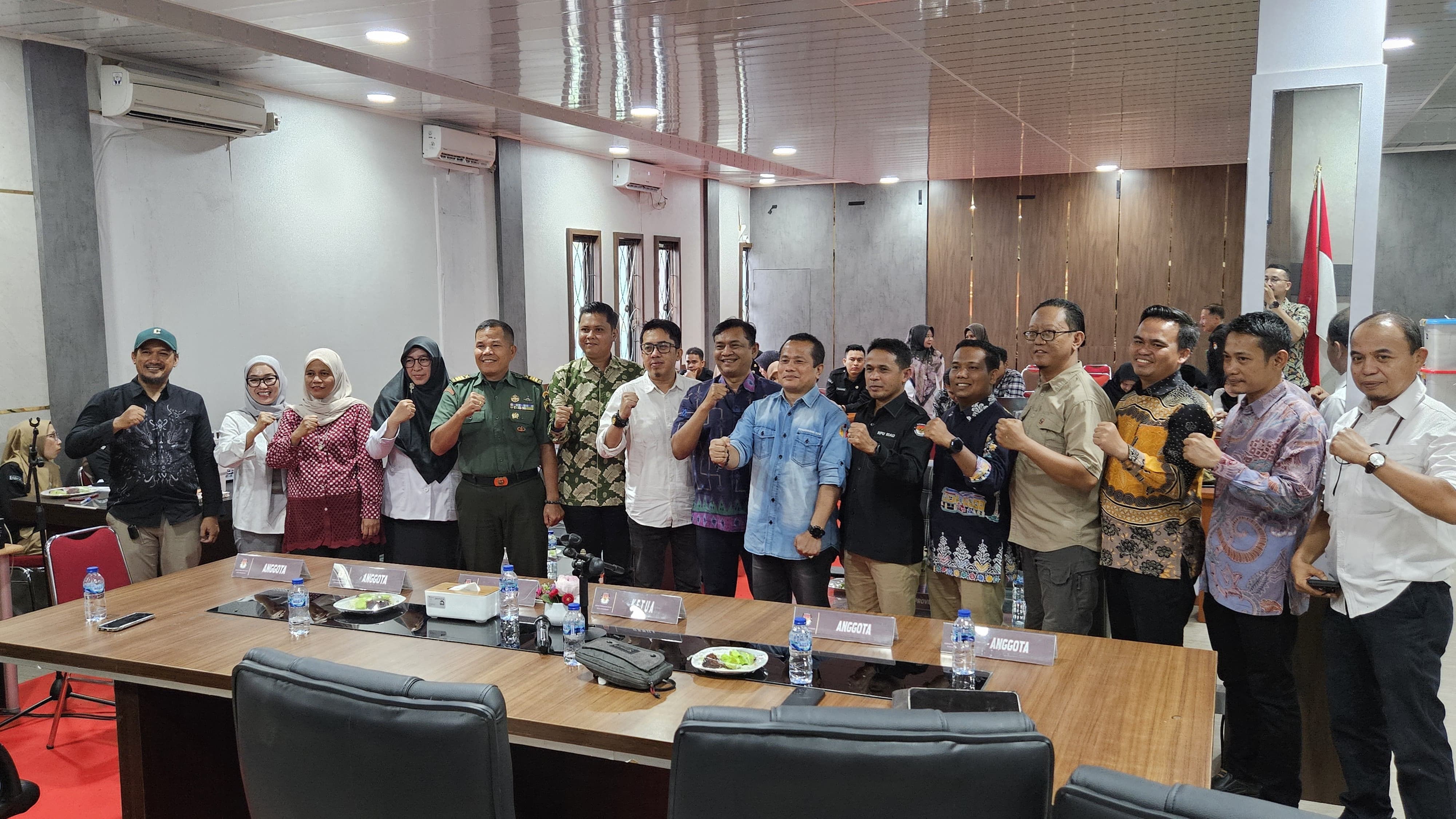 Bawaslu Riau Monitoring Pengawasan Rekapitulasi Pemutakhiran Data Pemilih Berkelanjutan Kota Pekanbaru