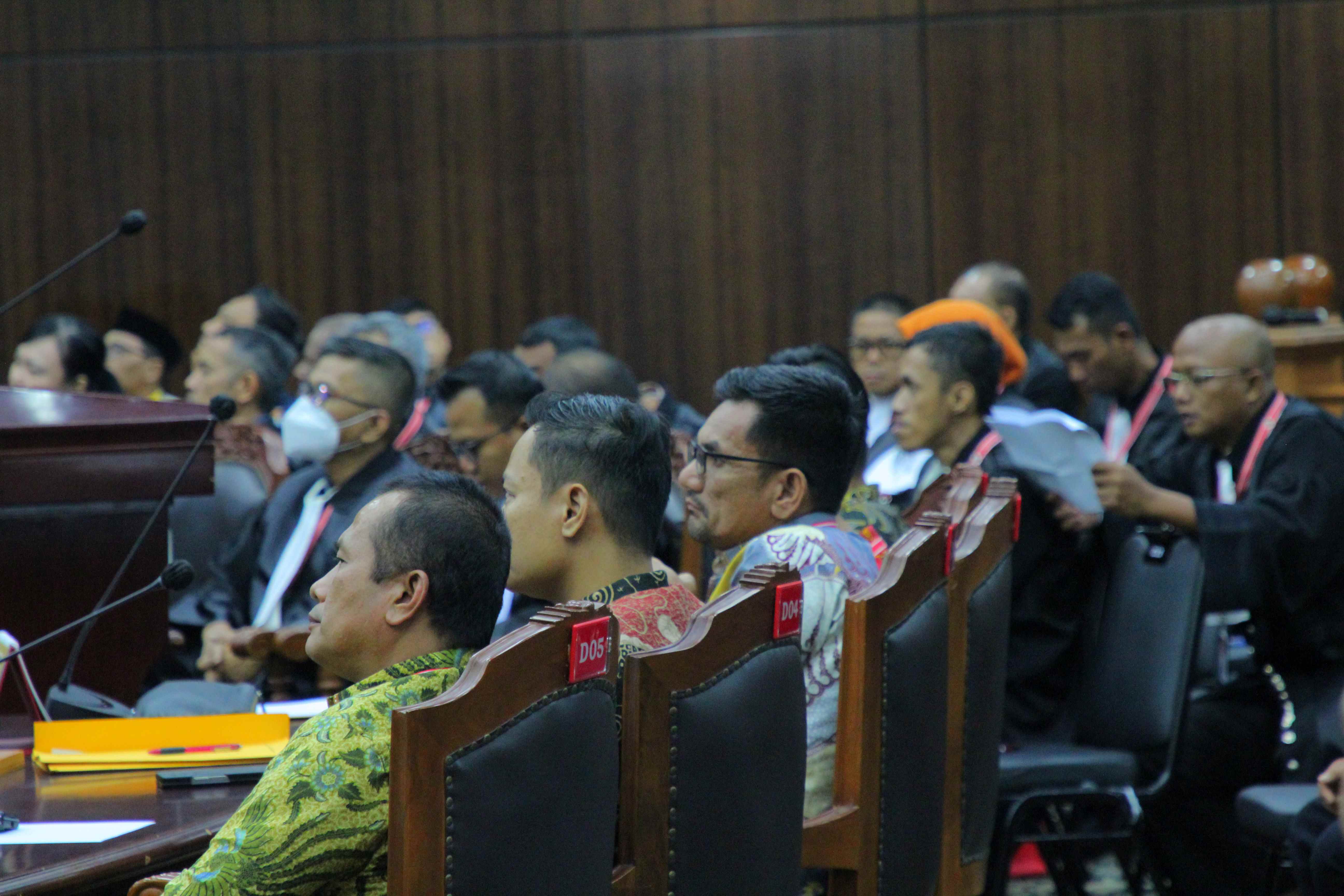 11 Permohonan PHPU Legislatif Provinsi Riau, HanyaÂ  8 Permohonan Dilanjutkan Ke Sidang Pembuktian