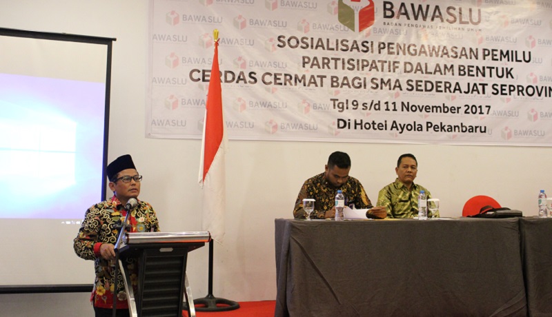 Ciptakan Duta Pengawas Pemilu, Bawaslu Riau Gelar Lomba Cerdas Cermat Tingkat SMA/Sederajat Se-Provinsi Riau