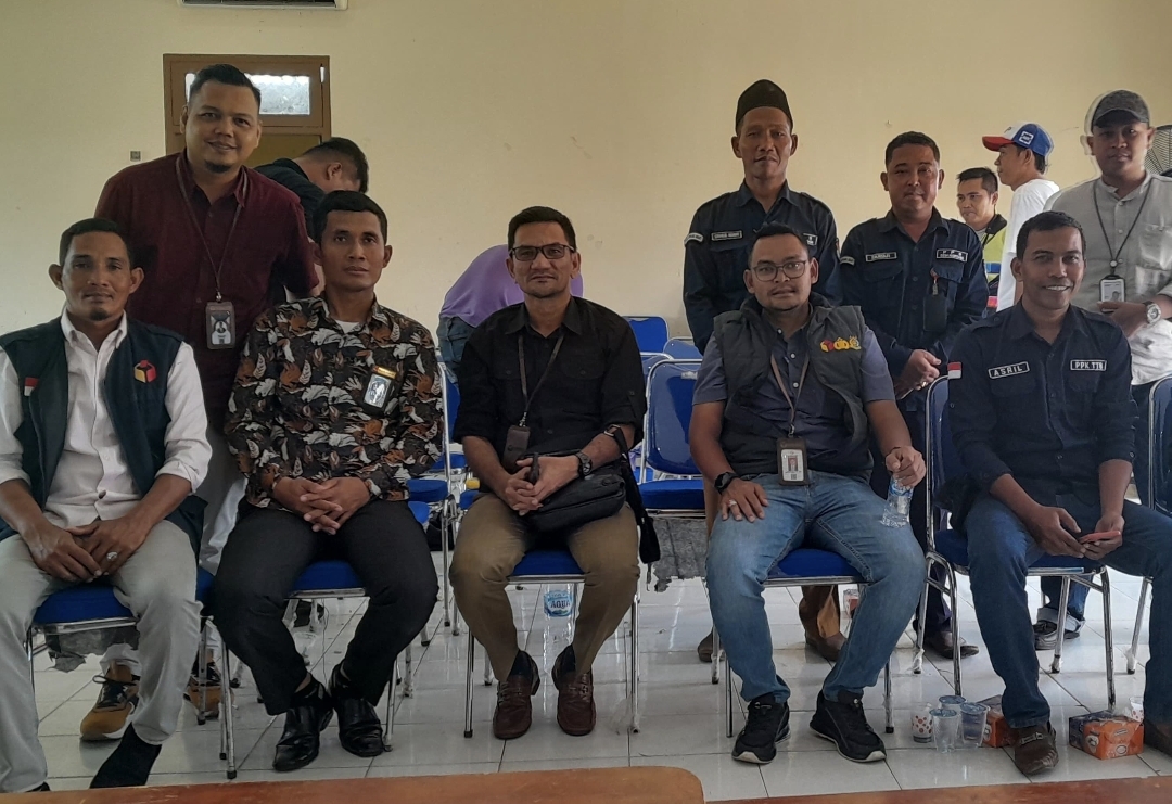 Indra Meminta Jajaran Panwascam Mengawal Suara Rakyat saat Rekapitulasi di Tingkat Kecamatan