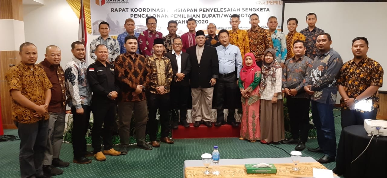 Menghadapi Sengketa Pilkada 2020 Bawaslu Riau Lakukan Rapat Koordinasi dengan Bawaslu Kabupaten/Kota