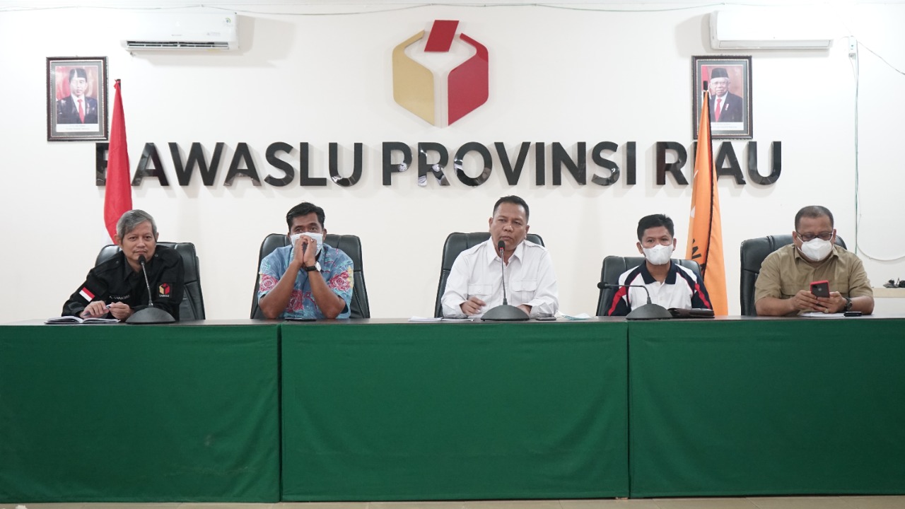 â€œPenindakkan Pelanggaran Pemilu Adalah Mahkota Bawasluâ€, Dengan Dilantiknya Kabag PP dan PS, Bawaslu Riau Semakin Optimis