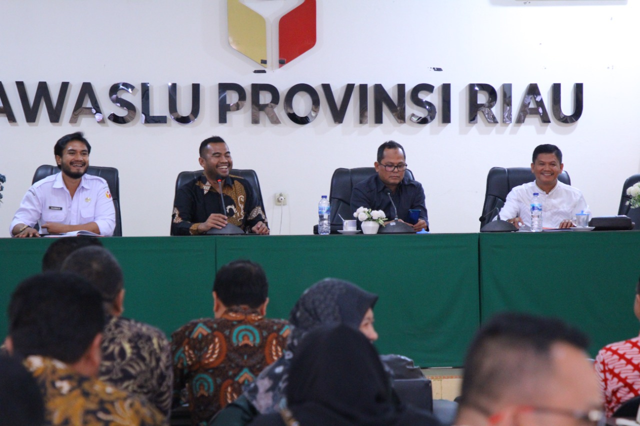 Tahapan Pendaftaran Parpol dan Verifikasi Dimulai, Bawaslu Riau Rapatkan Barisan Pengawas Pemilu Daerah