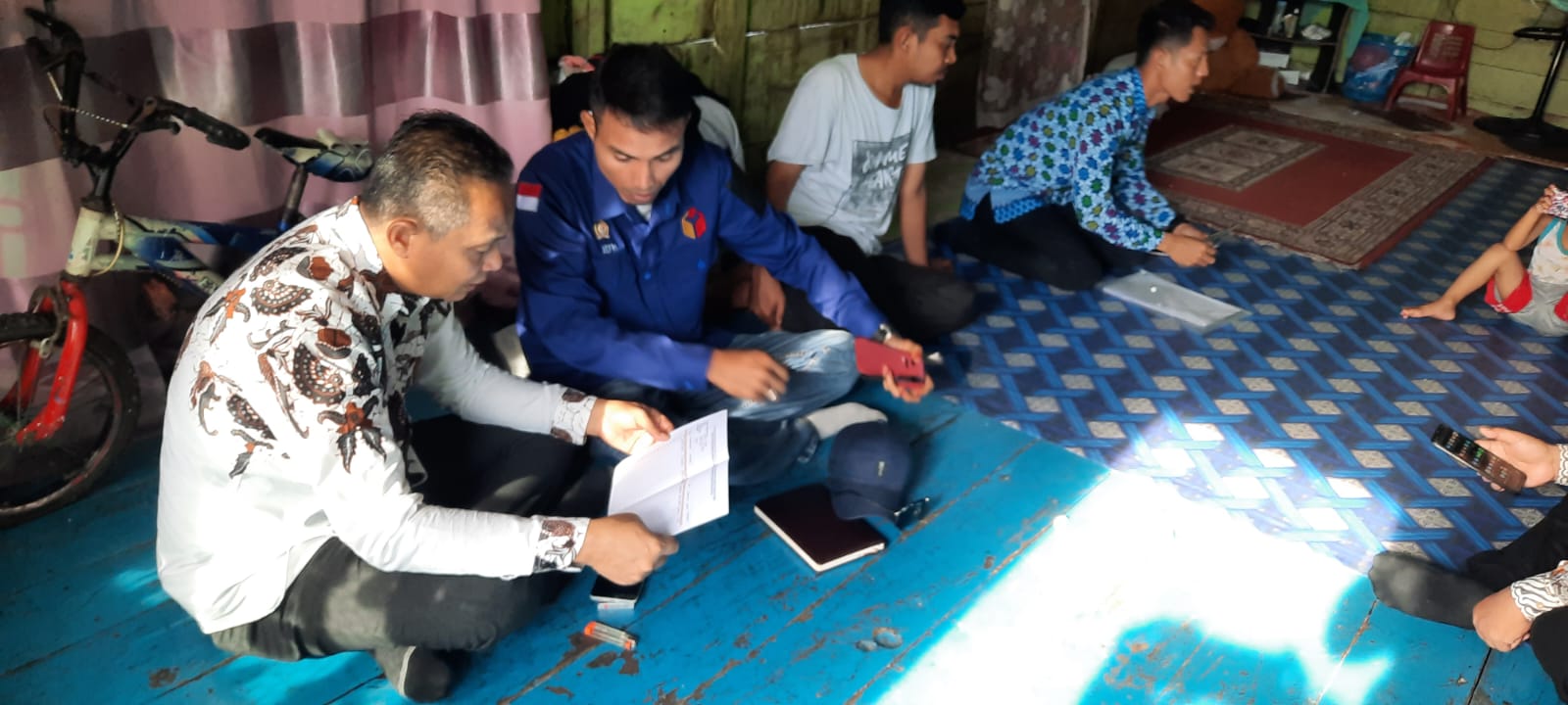 Awasi Verfak Syarat Dukungan Bacalon Anggota DPD dan Coklit Daftar Pemilih, Datuk Sambangi Rumah Warga
