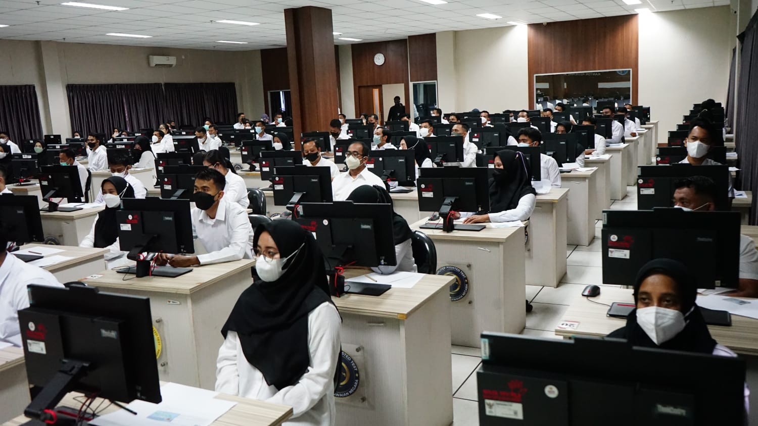 90 PESERTA IKUTI CAT PPPK BAWASLU DI PROVINSI RIAU