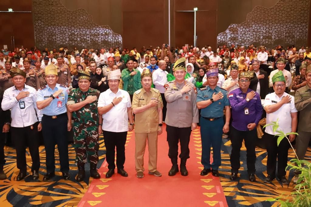 Ketua Bawaslu Riau Pimpin Deklarasi Pemilu Damai Tahun 2024