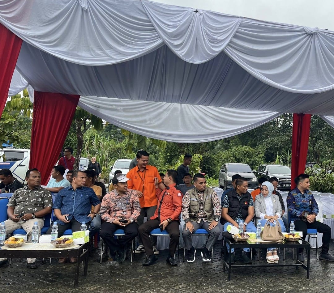 Patminah Pantau Langsung Pergeseran Logistik Pemilu Daerah Terjauh di Kabupaten Kampar