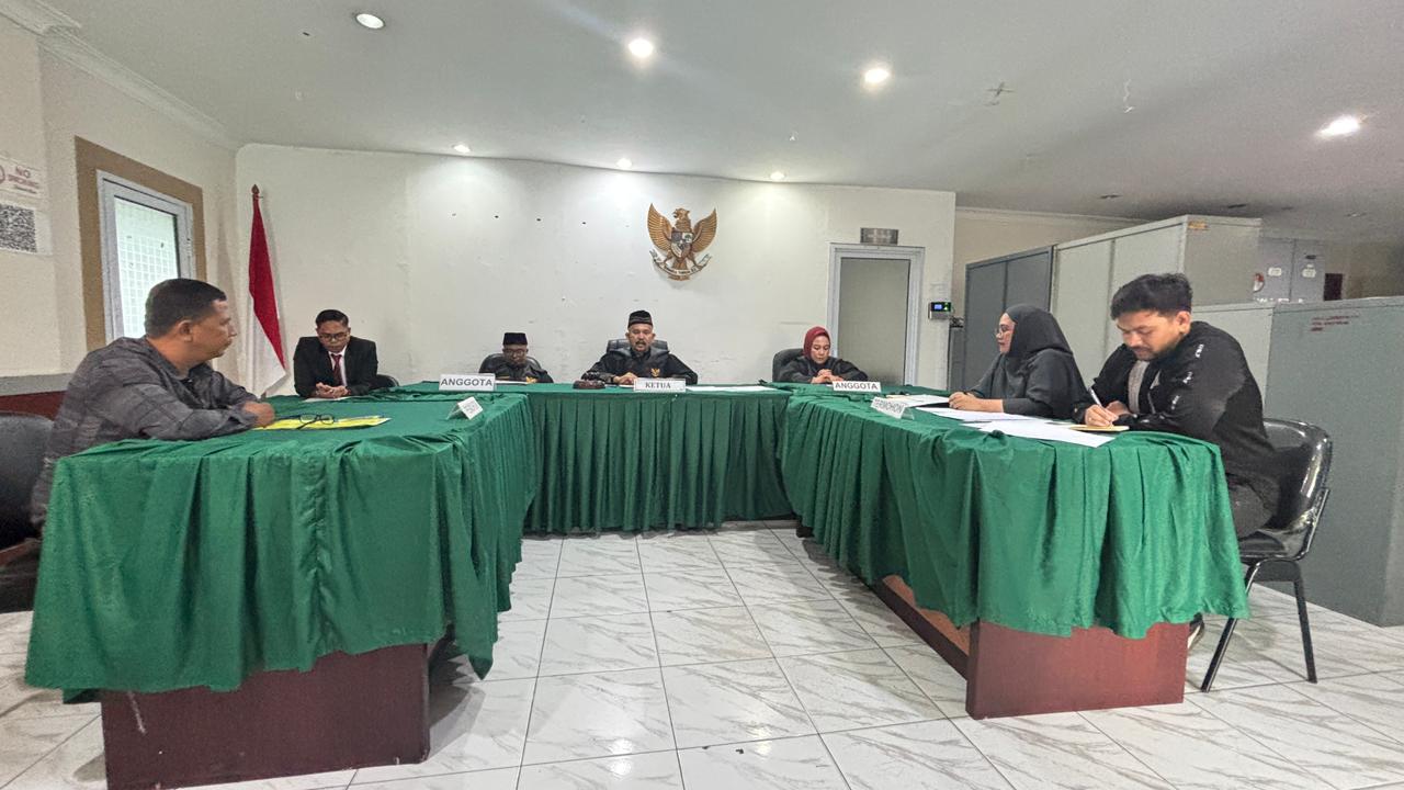 Bawaslu Riau Hadiri Sidang Perdana Sengketa Informasi di Komisi Informasi Riau