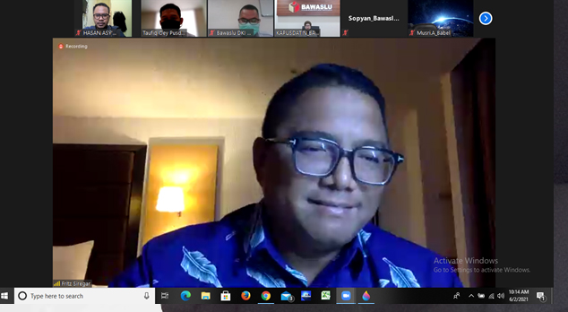 Bawaslu Riau Ikuti Rapat Daring Pengenalan Konsep Open Data Dan E-PPID Oleh Pusdatin Bawaslu RI