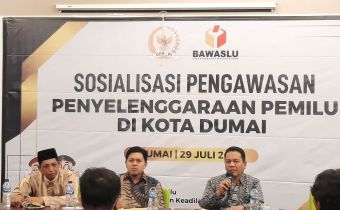 Gencarkan Pengawasan Partisipatif, Bawaslu, Bawaslu Riau dan DPR RI Sosialisasi di Dumai