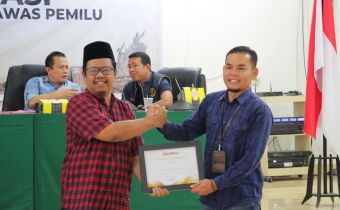 Adakan Anugerah Keterbukaan Informasi Publik, Bawaslu Kab/Kota Diharapkan Tingkatkan Pelayanan Informasi Lebih Prima