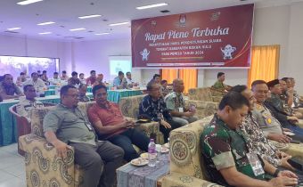 Anderson Monitoring Pengawasan Rekapitulasi Perolehan Suara Tingkat Kabupaten