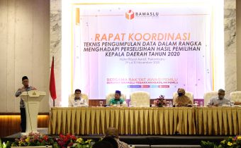 Buka Kegiatan Rakernis, Rusidi Minta Agar Kerja Pengawas Ad Hoc Diawasi