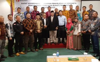Menghadapi Sengketa Pilkada 2020 Bawaslu Riau Lakukan Rapat Koordinasi dengan Bawaslu Kabupaten/Kota