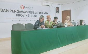 Tingkatkan Kinerja Bagian Hukum, Humas dan Datin, Dona Donora akan Evaluasi Kinerja Staf