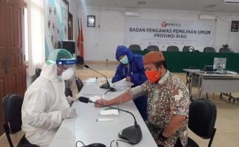 Alhamdulillah, hasil rapid test Pimpinan Bawaslu Riau Negatif