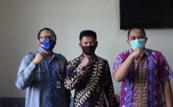 Aplikasikan Tri Dharma, Universitas Negeri Riau Jalin Kerjasama dengan Bawaslu Riau