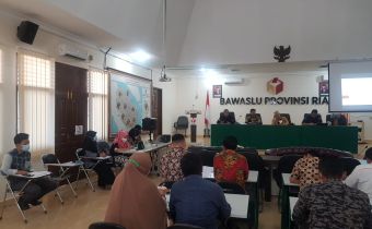 Bawaslu Provinsi Riau Laksanakan Rakernis Pusat Pendidikan Pengawasan Pemilu Partisipatif