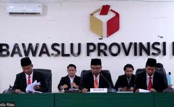 Bawaslu Riau Gelar Sidang Putusan Temuan Dugaan Pelanggaran Administrasi Pemilu