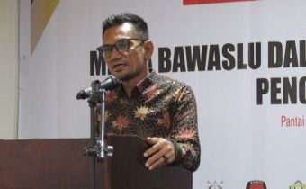 Indra Tegaskan Masukan Mitra Kerja Jadi Kunci Penguatan Kelembagaan Pengawas Pemilu